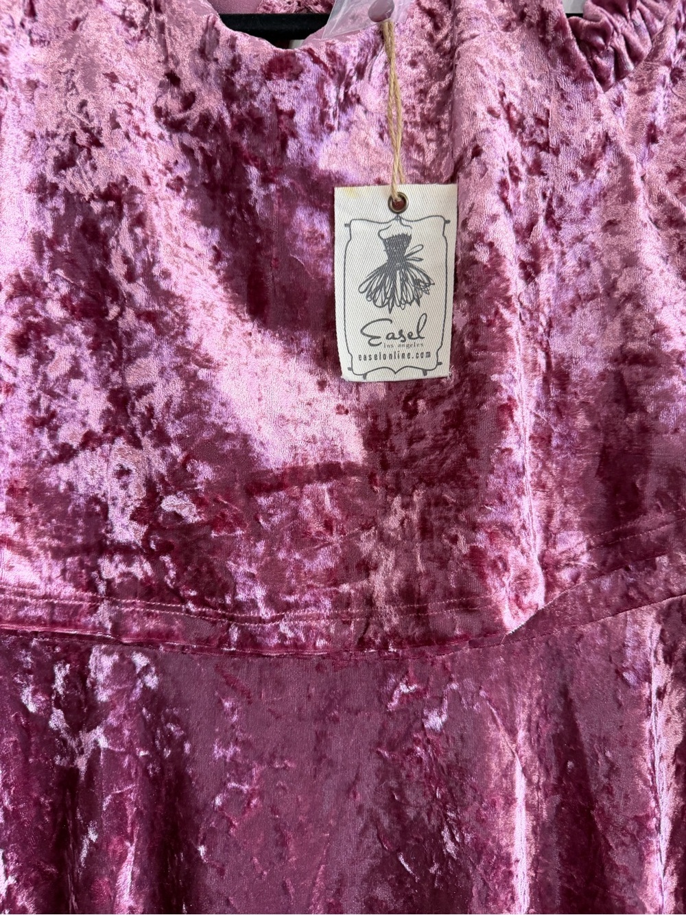 Easel NWT Mauve Crushed Velvet Cold Shoulder Fit & Flare Dress S - Picture 5 of 9